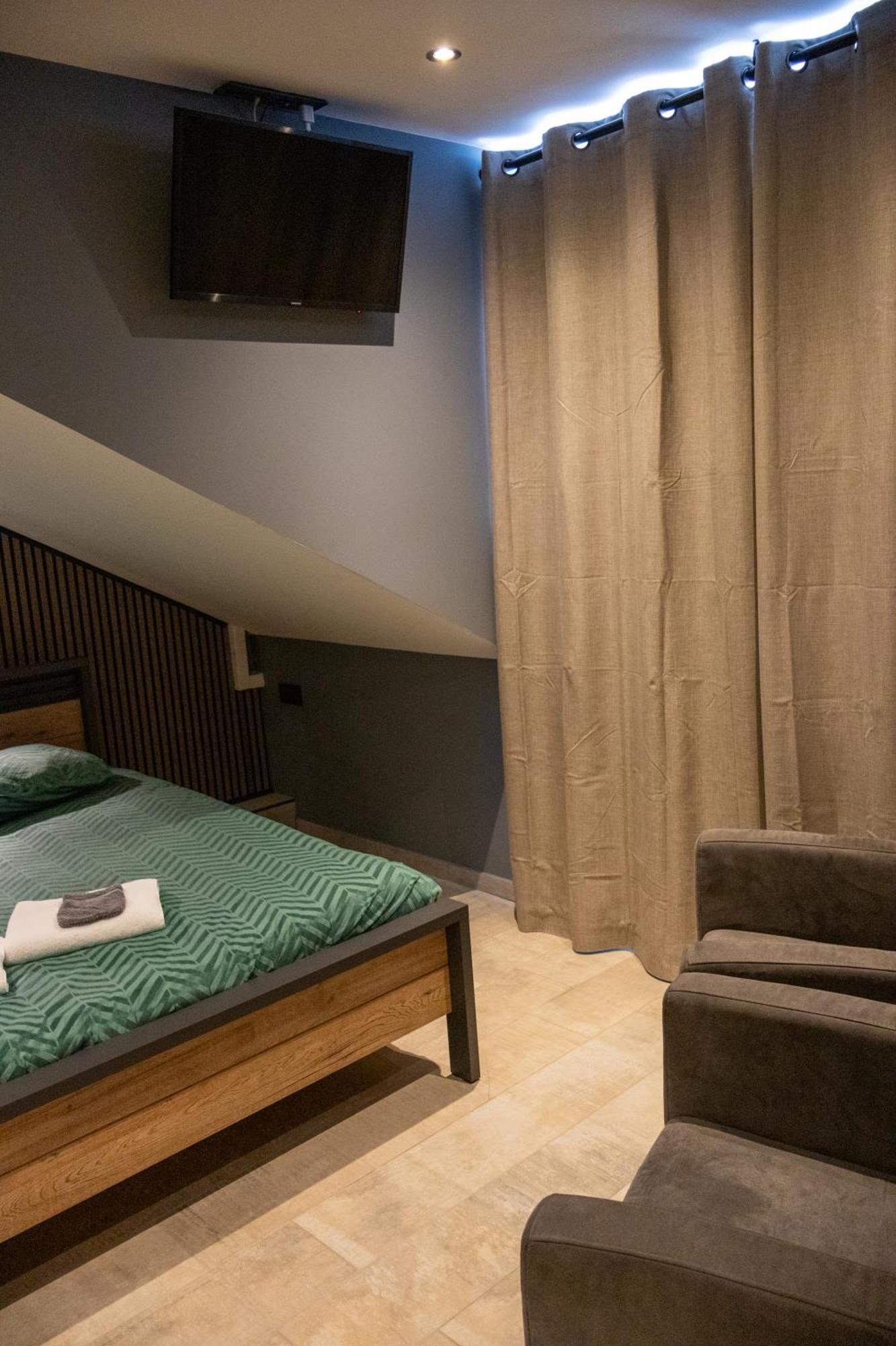 Zeeschelp - Comfortabele Kamer Bij B&B Gezond Aan Zee - Toegang Wellnesstuin Meerprijs Ouddorp Exterior photo