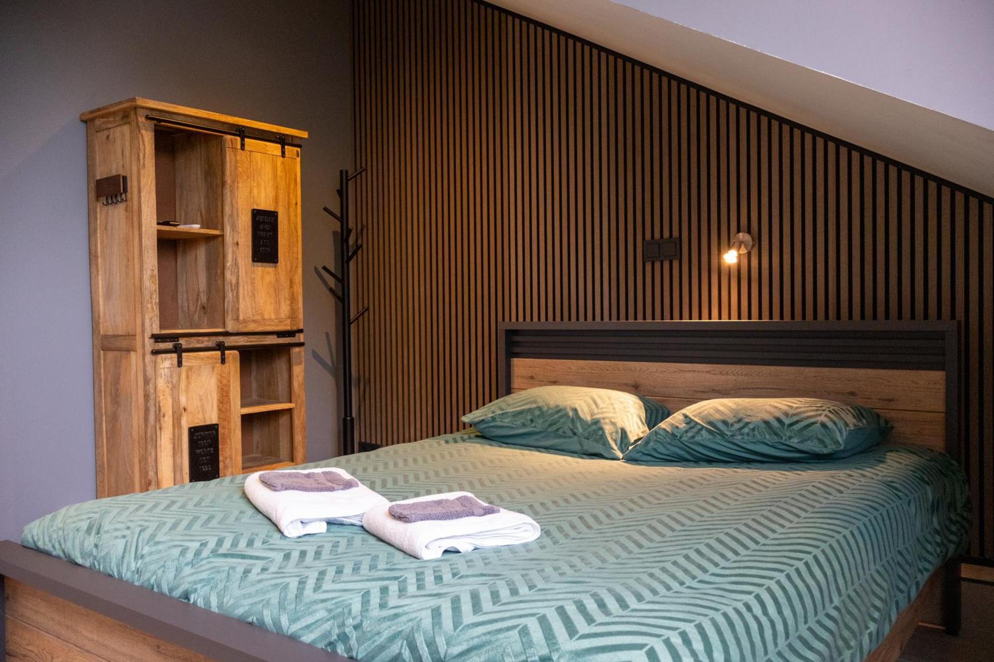 Zeeschelp - Comfortabele Kamer Bij B&B Gezond Aan Zee - Toegang Wellnesstuin Meerprijs Ouddorp Exterior photo